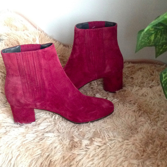 New Joie Remmie Suede Ankle Booties Boho  Preppy Classic - Picture 4 of 8